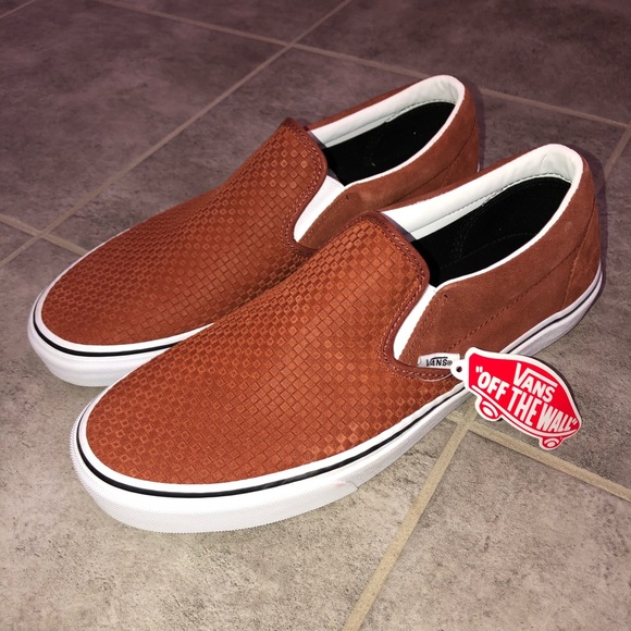 mens suede vans